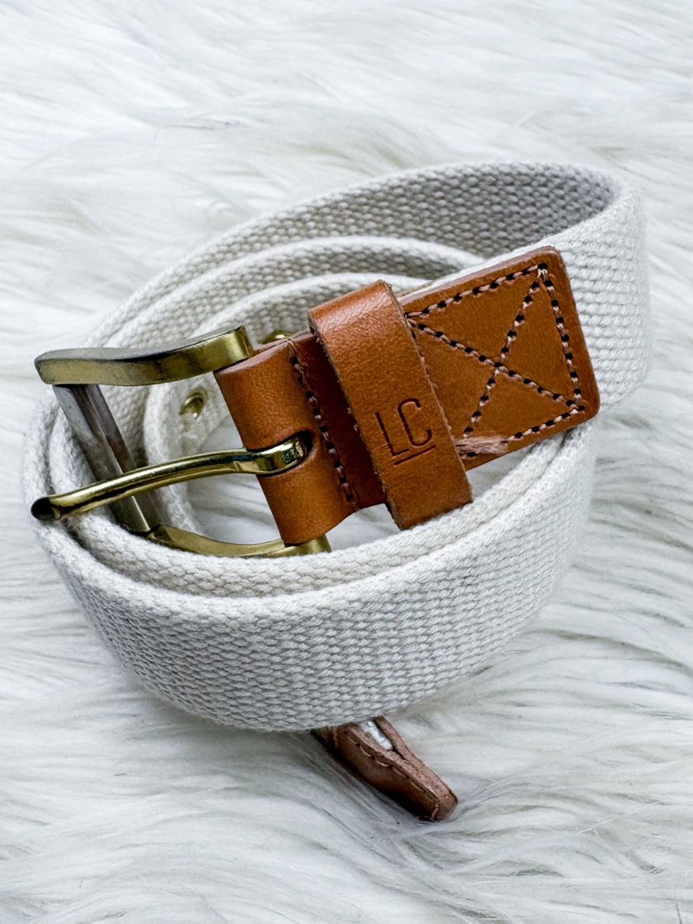 Liz Claiborne Woven Knit Fabric Leather Buckle Belt White Tan Brown Preppy Coast